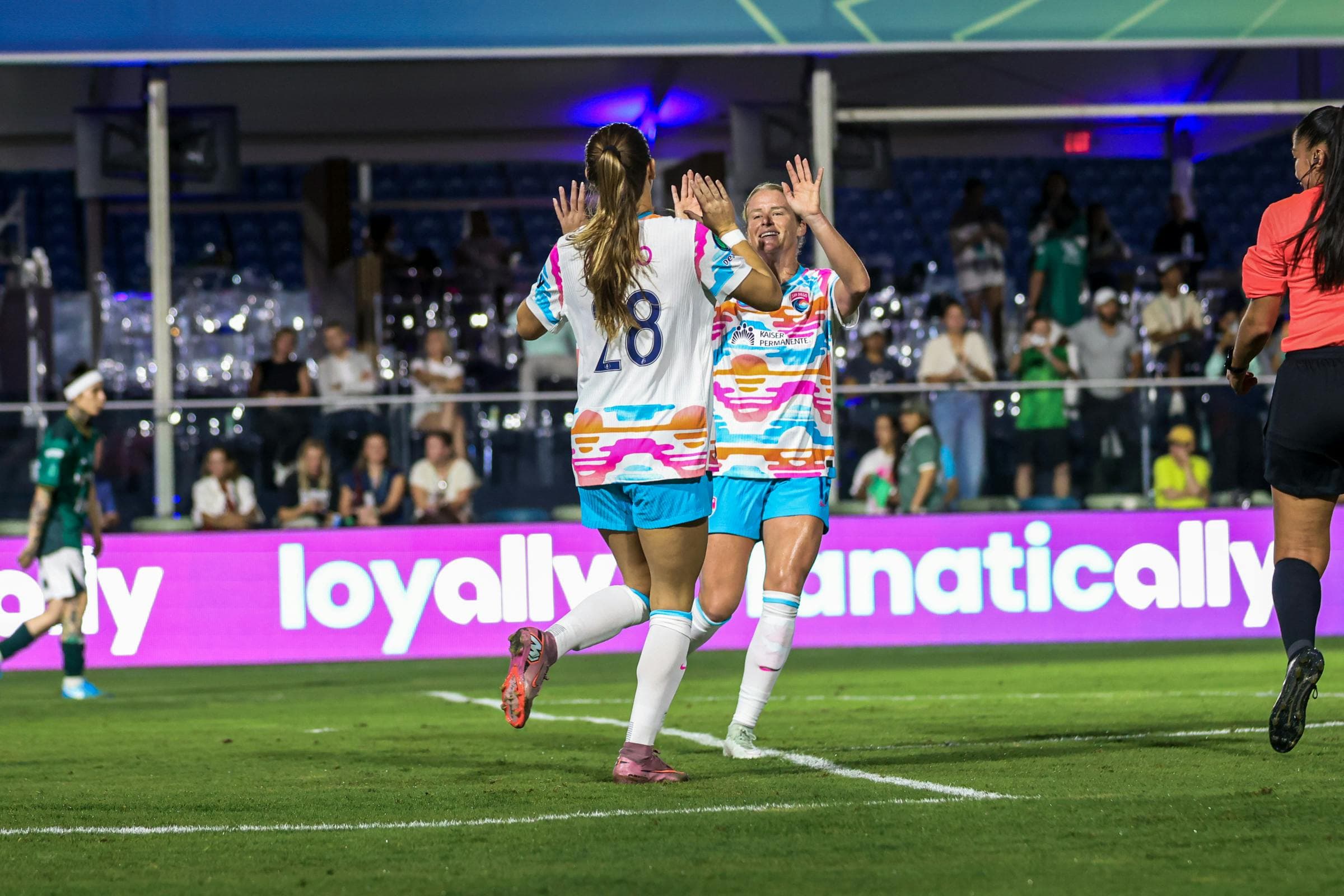 San Diego Open Their W7F Campaign With Energetic Win Over Deportivo Cali